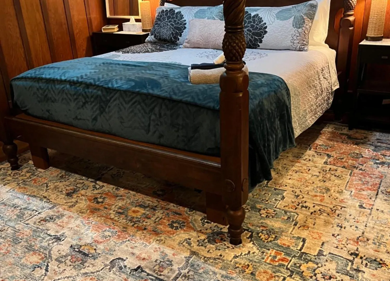 Hilo Bay Oceanfront Bed And Breakfast לינה וארוחת בוקר