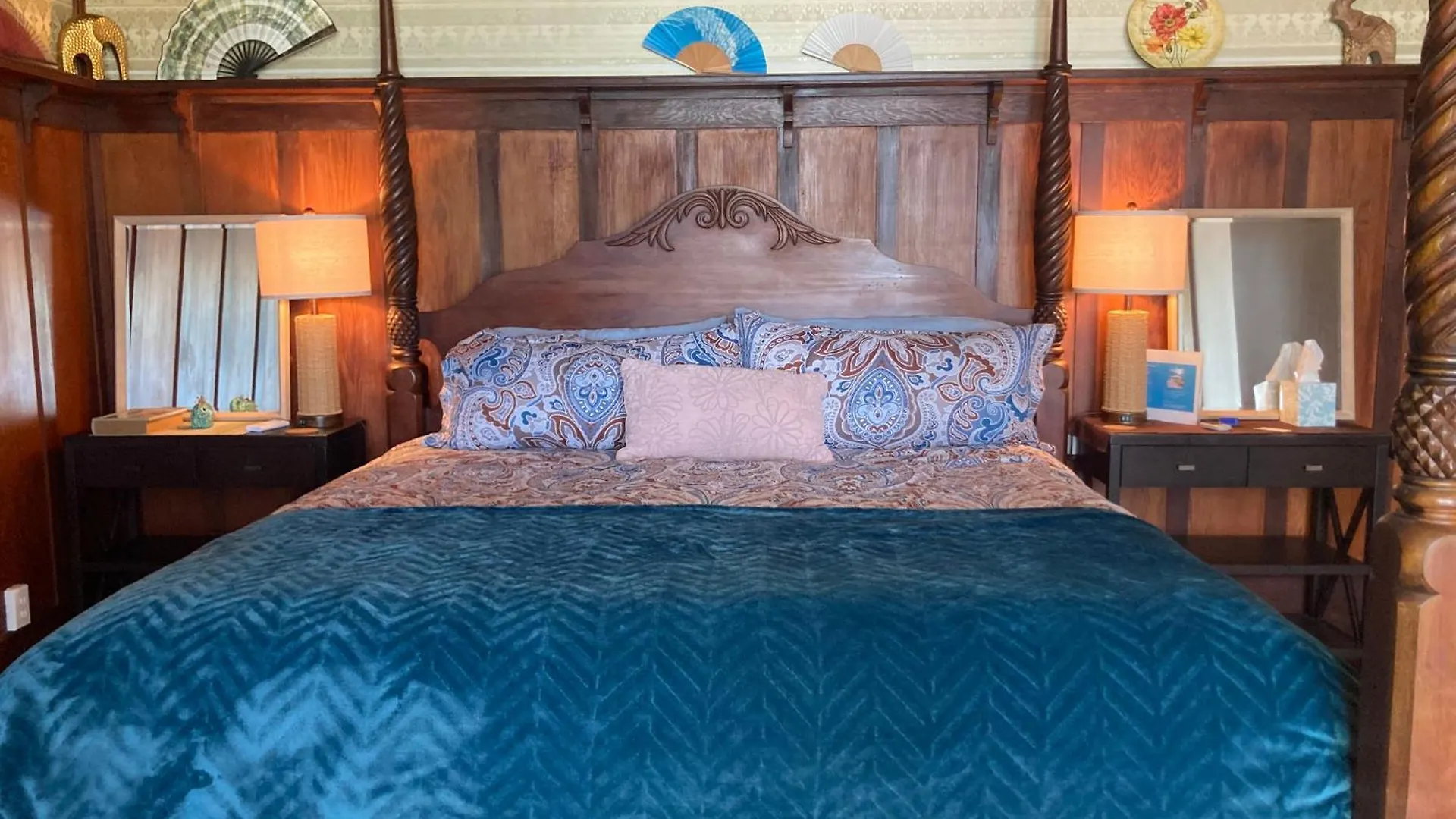 Hilo Bay Oceanfront Bed And Breakfast