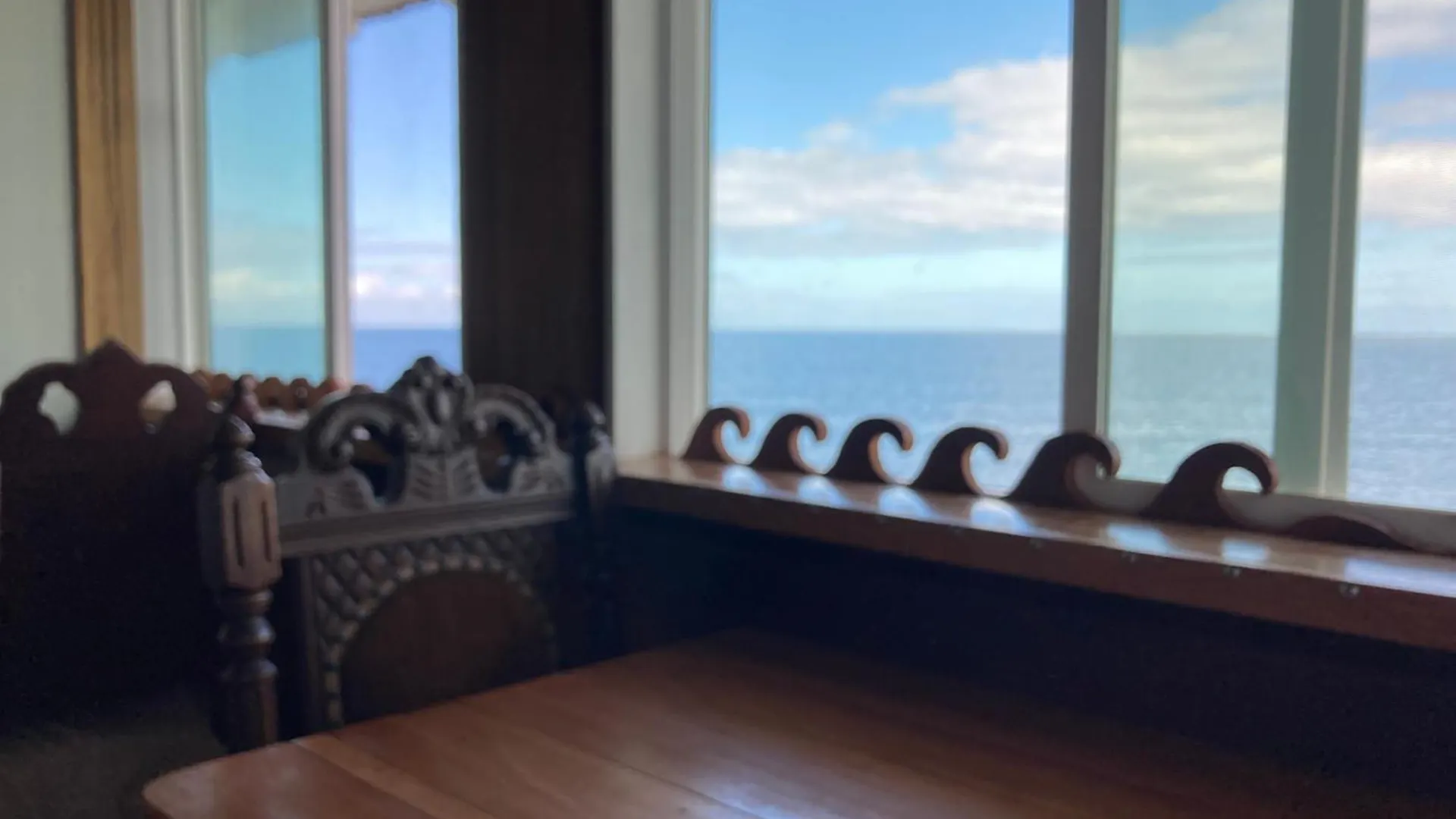 Hilo Bay Oceanfront Bed And Breakfast