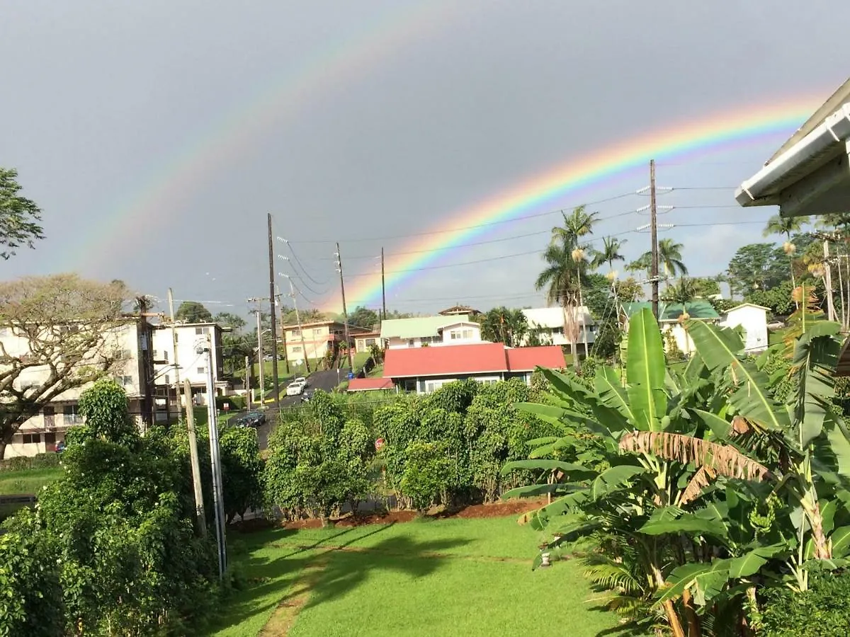 Hilo Bay Oceanfront Bed And Breakfast